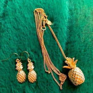 Matching pineapple earrings w necklace